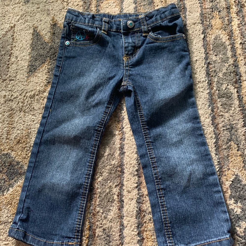 Kids peace sign jeans ❤️